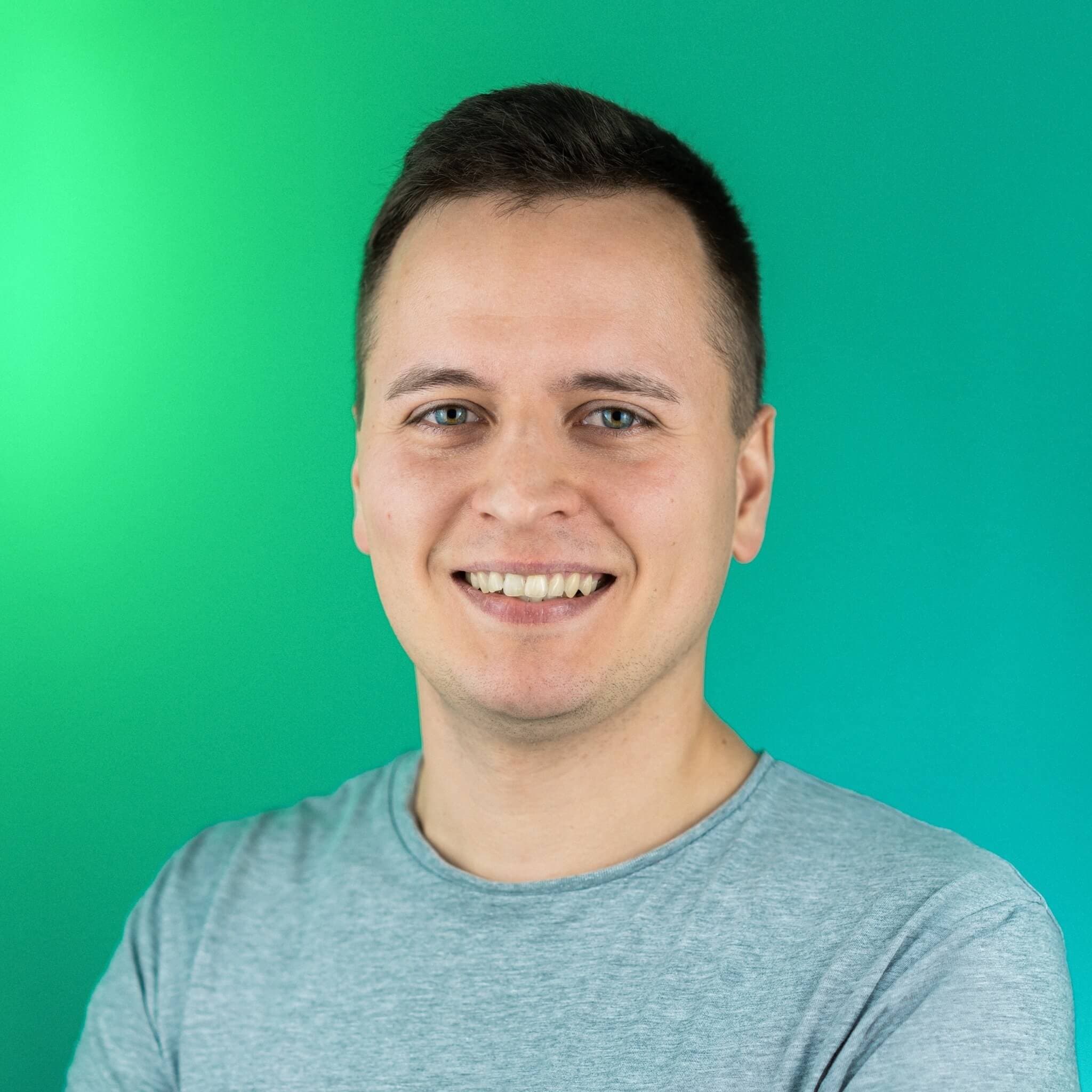 Valery Mezencev author