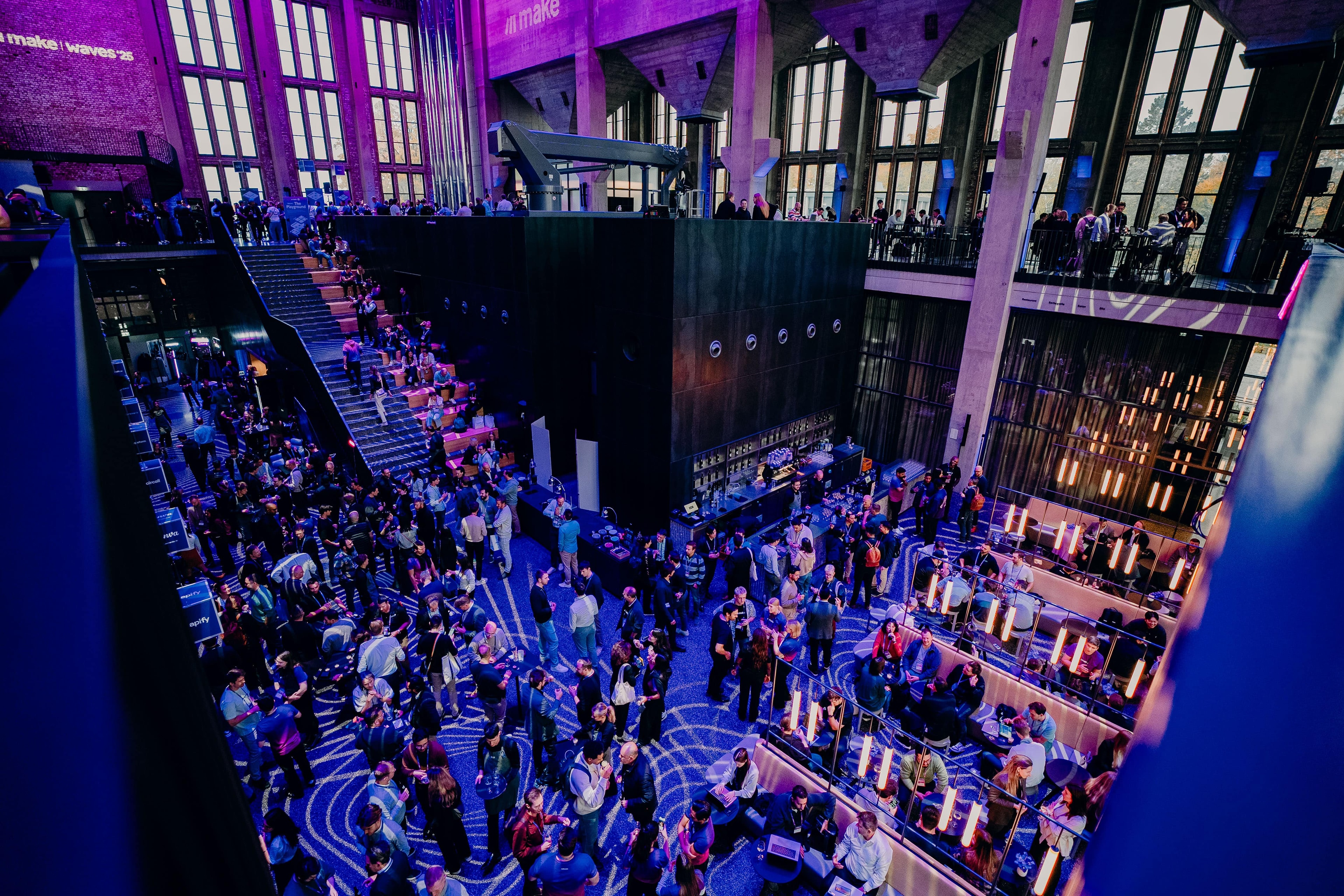 Waves wrap up - Party